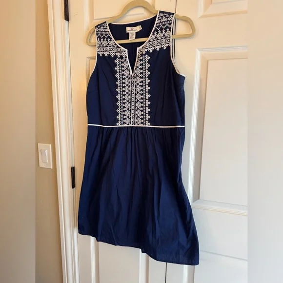 Vineyard Vines Navy Dress with White Detailing - Picture 1 of 5